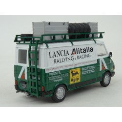 Fiat 242E Alitalia Rallye Assistance 1977 model 1:43 IXO Models RAC284X