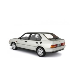 Alfa Romeo 33 1.5 Quadrifoglio Verde 1984 (Silver Met.), Laudoracing-Model 1/18 scale