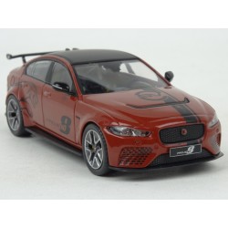 Jaguar XE SV Project 8 2017 model 1:43 IXO Models MOC300