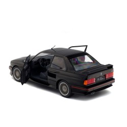 BMW (E30) M3 Sport Evo 1990 model 1:18 Solido S1801501