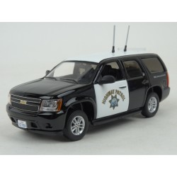 Chevrolet Tahoe California Highway Patrol (Police) 2012 model 1:43 GreenLight GL86098