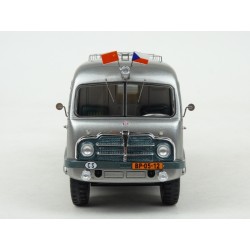 Tatra T805 Hanzelka a Zikmund 1953 model 1:43 AutoCult AC-09012