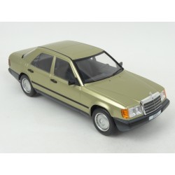Mercedes Benz (W124) 200 D 1984, MCG (Model Car Group) 1/18 scale