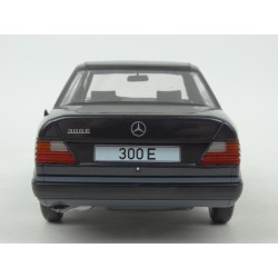 Mercedes Benz (W124) 300 E 1984 (Black Met.) model 1:18 MCG (Model Car Group) MCG18206