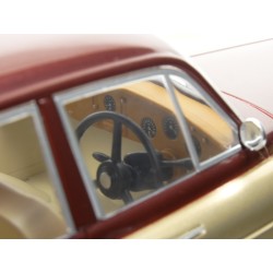 Rolls Royce Silver Cloud III Flying Spur H.J.Mulliner 1965 (Gold/Red met.) model 1:18 MCG (Model Car Group) MCG18132