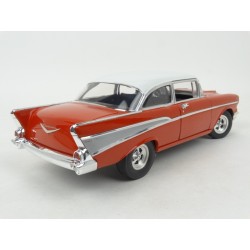 Chevrolet Bel Air 1957 model 1:18 ACME A1807005