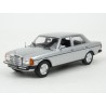 Mercedes Benz (W123) 200 D 1976 model 1:43 IXO Models CLC340N