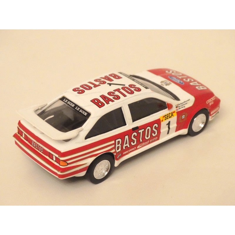 IXO 1:18 - 1 - Voiture de sport miniature - Ford Sierra RS Cosworth #33 R.Brookes - N.Wilson