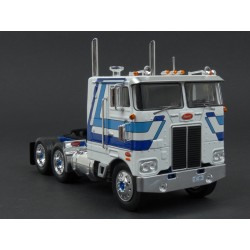 Peterbilt 352 Pacemaker 1979 (White), IXO Models 1/43 scale