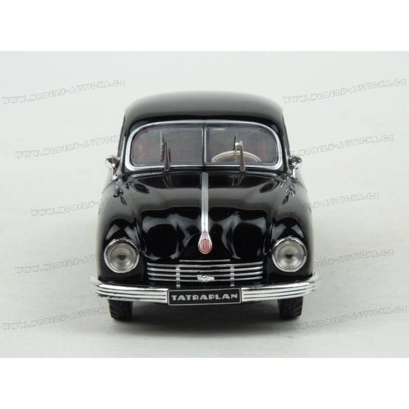 PLECHOVÉ MODELY　BLECHMODELLE　TATRA　ミニカー Tatra T 600 Tatraplan 1950 (Black), IXO Models 1/43 scale
