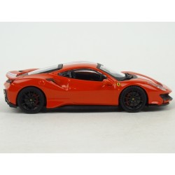 Ferrari 488 Pista 2018 model 1:43 Bburago BB-43-18-36910R