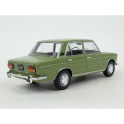 Lada 1500 1977 model 1:24 WhiteBox WB124044