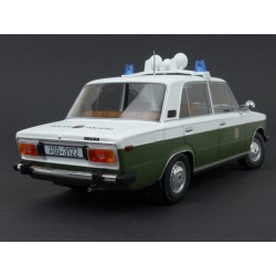 Lada 1600 (VAZ 2106) Volkspolizei 1981 model 1:18 Triple9 T9-1800244