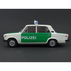 Lada 1600 (VAZ 2106) Polizei 1981, Triple9 1/18 scale