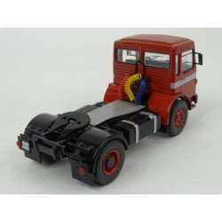 MAN F8 16.320 1973 (Red) model 1:43 IXO Models TR055