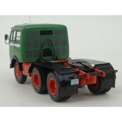 Mercedes Benz LPS 333 1960 (Green) model 1:43 IXO Models TR040