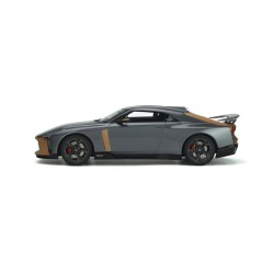 Nissan GT-R50 by Italdesign 2018 model 1:18 GT Spirit GT300