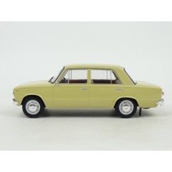 Lada 1200 (VAZ 2101) 1970, WhiteBox 1/24 scale