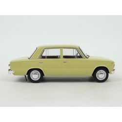 Lada 1200 (VAZ 2101) 1970, WhiteBox 1/24 scale