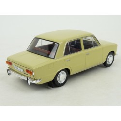 Lada 1200 (VAZ 2101) 1970, WhiteBox 1/24 scale