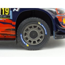 Hyundai i20 Coupe WRC Nr.19 Rallye Catalunya 2019 model 1:18 IXO MODELS 18RMC052B.20