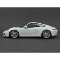 Porsche 911 (991/2) GT3 Touring 2018 (White), Minichamps 1/18 scale