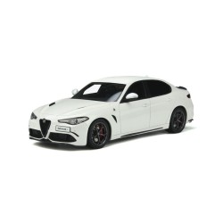 Alfa Romeo Giulia Quadrifoglio 2019 (White), OttO mobile 1/18 scale