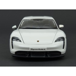 Porsche Taycan Turbo S 2020 (White) model 1:24 Bburago BB-24-18-21098W