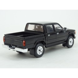 Toyota Hilux SR5 2,4TD 1997 (Black) model 1:43 First 43 Models F43-132