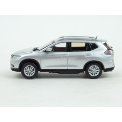Nissan X-Trail (T32) 2014 (Silver)