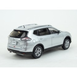 Nissan X-Trail (T32) 2014 (Silver)