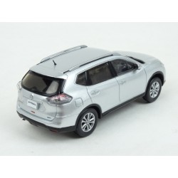 Nissan X-Trail (T32) 2014 (Silver)