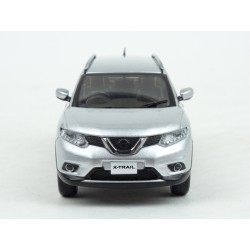 Nissan X-Trail (T32) 2014 (Silver)