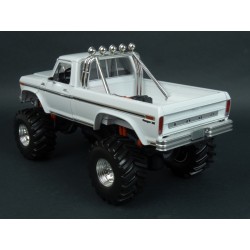 Ford F-250 Monster Truck with 48 Inch Tires 1979 (White) model 1:18 GreenLight GL13556