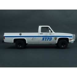 Chevrolet CUCV M1008 New York Police Department (NYPD) 1984, GreenLight 1/18 scale