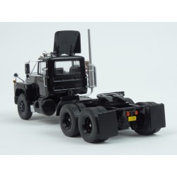 Mack R-series 1966, IXO Models 1/43 scale