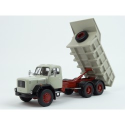 Magirus Deutz Jupiter 6x6 Dumper 1963 model 1:43 IXO Models TRUD001