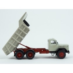 Magirus Deutz Jupiter 6x6 Dumper 1963 model 1:43 IXO Models TRUD001