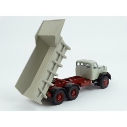 Magirus Deutz Jupiter 6x6 Dumper 1963 model 1:43 IXO Models TRUD001