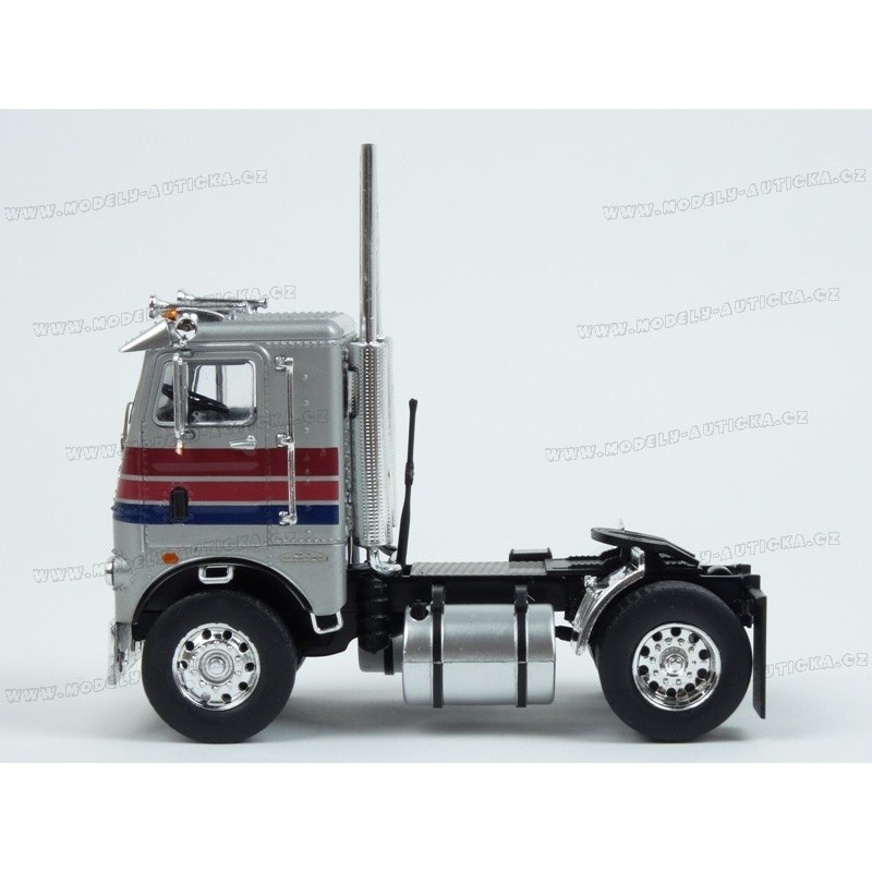 Ixo 1:43 LKW Camion Freightliner COE 1976 avec vitrine | Acheter sur