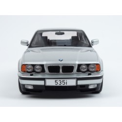 BMW (E34) 535i 1992 (Silver Met.), MCG (Model Car Group) 1/18 scale