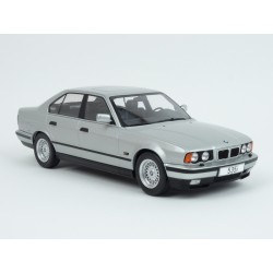 BMW (E34) 535i 1992 (Silver Met.), MCG (Model Car Group) 1/18 scale