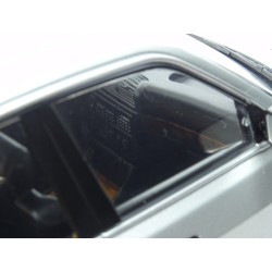 BMW (E34) 535i 1992 (Silver Met.), MCG (Model Car Group) 1/18 scale