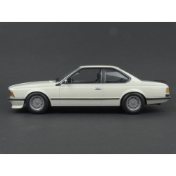 BMW (E24) 635 CSi 1982 (White) model 1:18 Minichamps MI-155028102