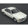 BMW (E24) 635 CSi 1982 (White) model 1:18 Minichamps MI-155028102