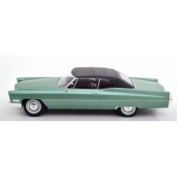 Cadillac DeVille Convertible with Softtop 1967 (Green Met.), KK-Scale 1:18