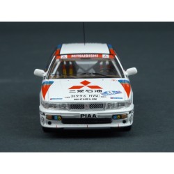Mitsubishi Galant VR-4 Nr.4 RAC Rally 1990 model 1:43 IXO Models RAC347LQ