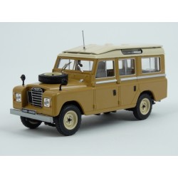 Land Rover 109 Serie II Station Wagon 4x4 1958 (Ocher) model 1:43 IXO Models CLC376N