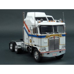 Kenworth K100 Areodyne 1976 (White) model 1:43 IXO Models TR096