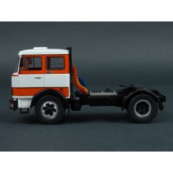 Fiat 619 N1 1980 (White/Orange) model 1:43 IXO Models TR093